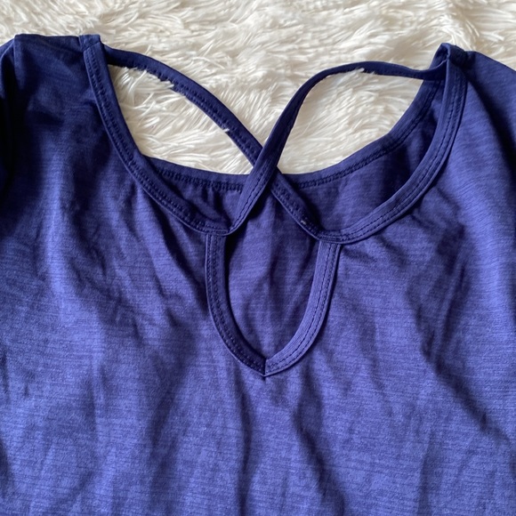 Bundle of 2 tops for women, size L - Picture 7 of 8